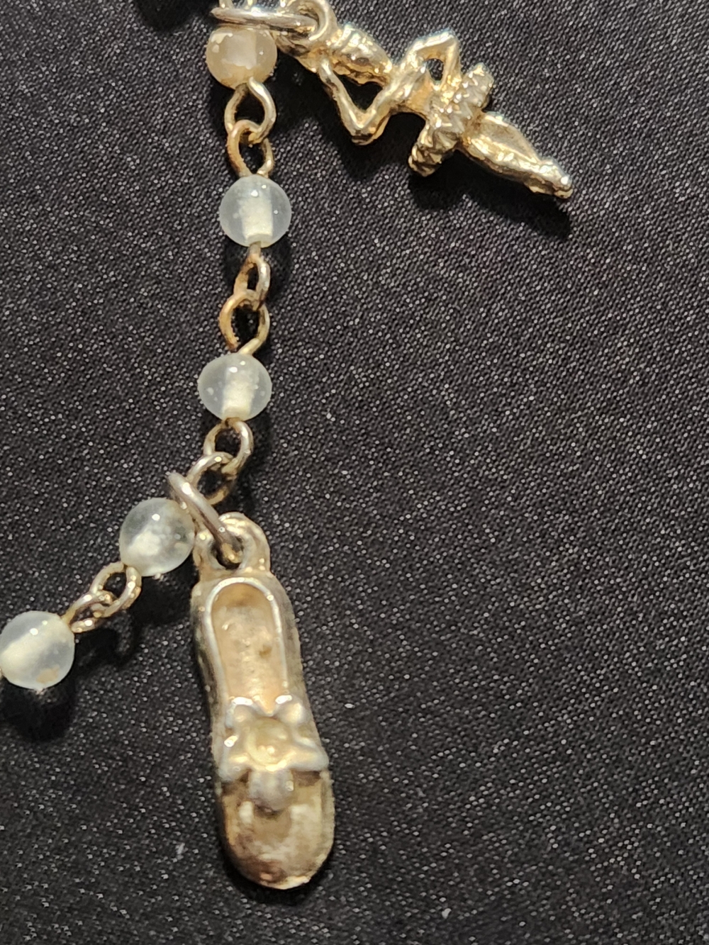 Vintage Japan Ballerina & Ballet Slipper Bead Charm Bracelet - Silver Tone - Picture 4 of 7
